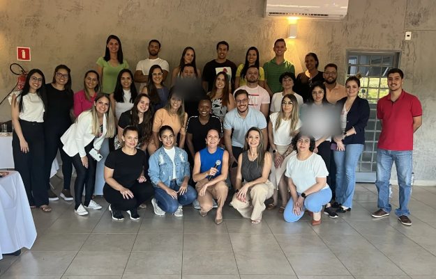 Turma da Mentorei em programa de desenvolvimento